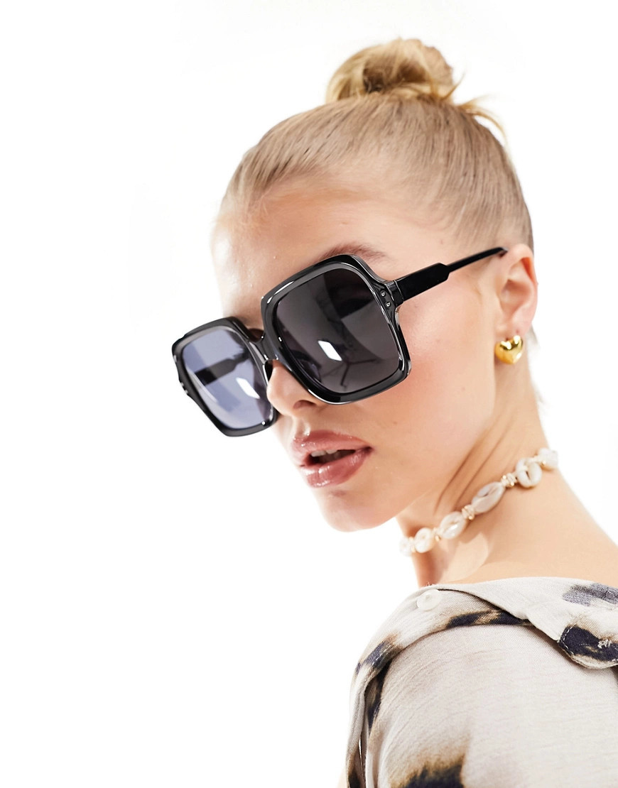Jeepers Peepers oversized square sunglasses in black | ASOS (Global)