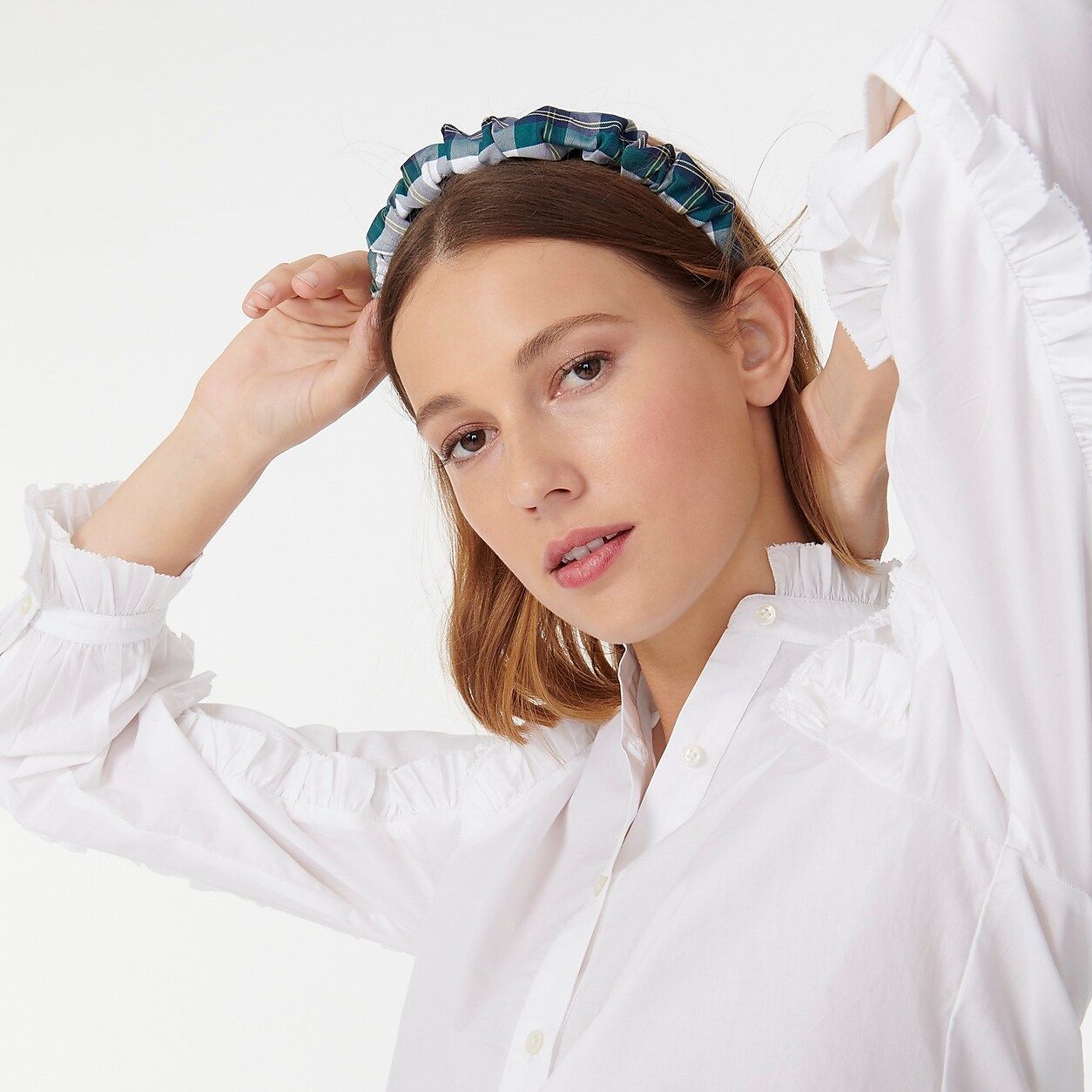 Scrunchie headband in navy plaid | J.Crew US