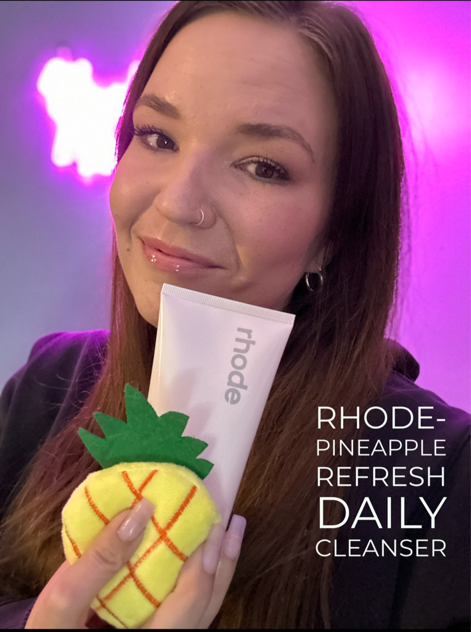 Rhode pineapple cleanser 🍍💛 #rhodeskincare #facewash 

#LTKbeauty #LTKfindsunder50 #LTKhome