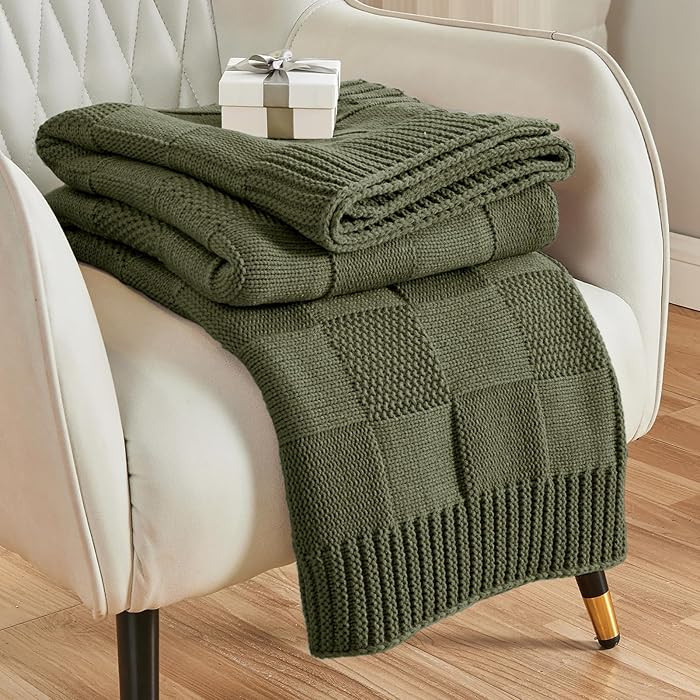 CozeCube Check Knit Throw Blanket, Olive Green Checkered Throw for Couch, Decorative Christmas So... | Amazon (US)