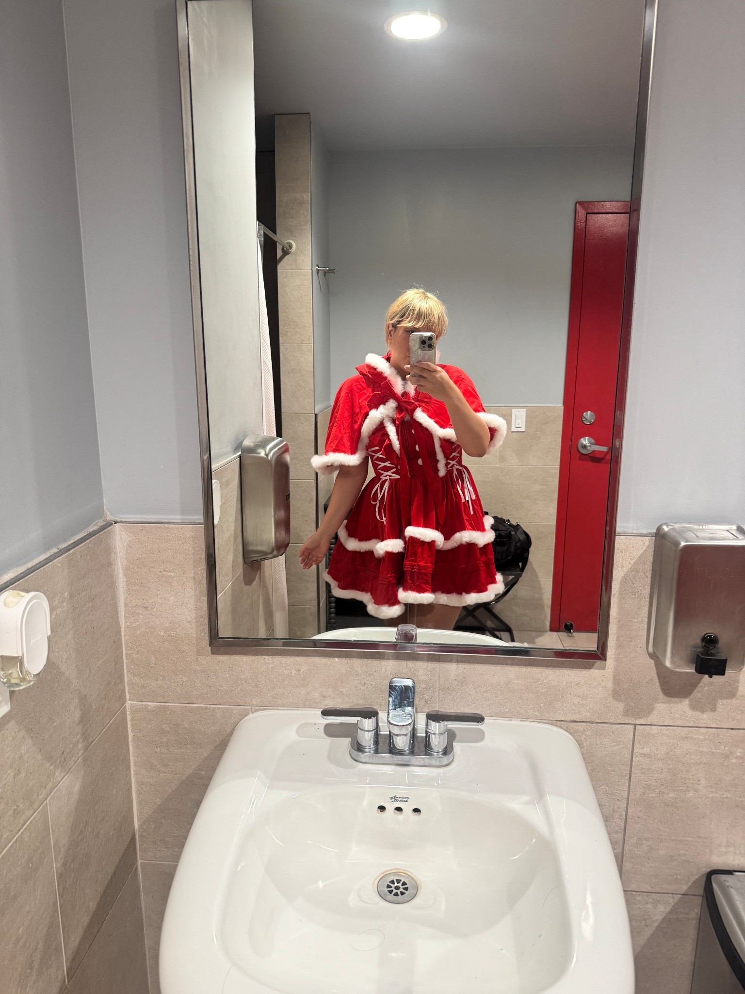 The perfect Santa Run outfit 💋

#LTKSeasonal #LTKHoliday