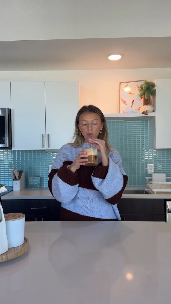 i’ve been loving making my coffee at home 🌟


sweater, at home coffee, coffee recipe