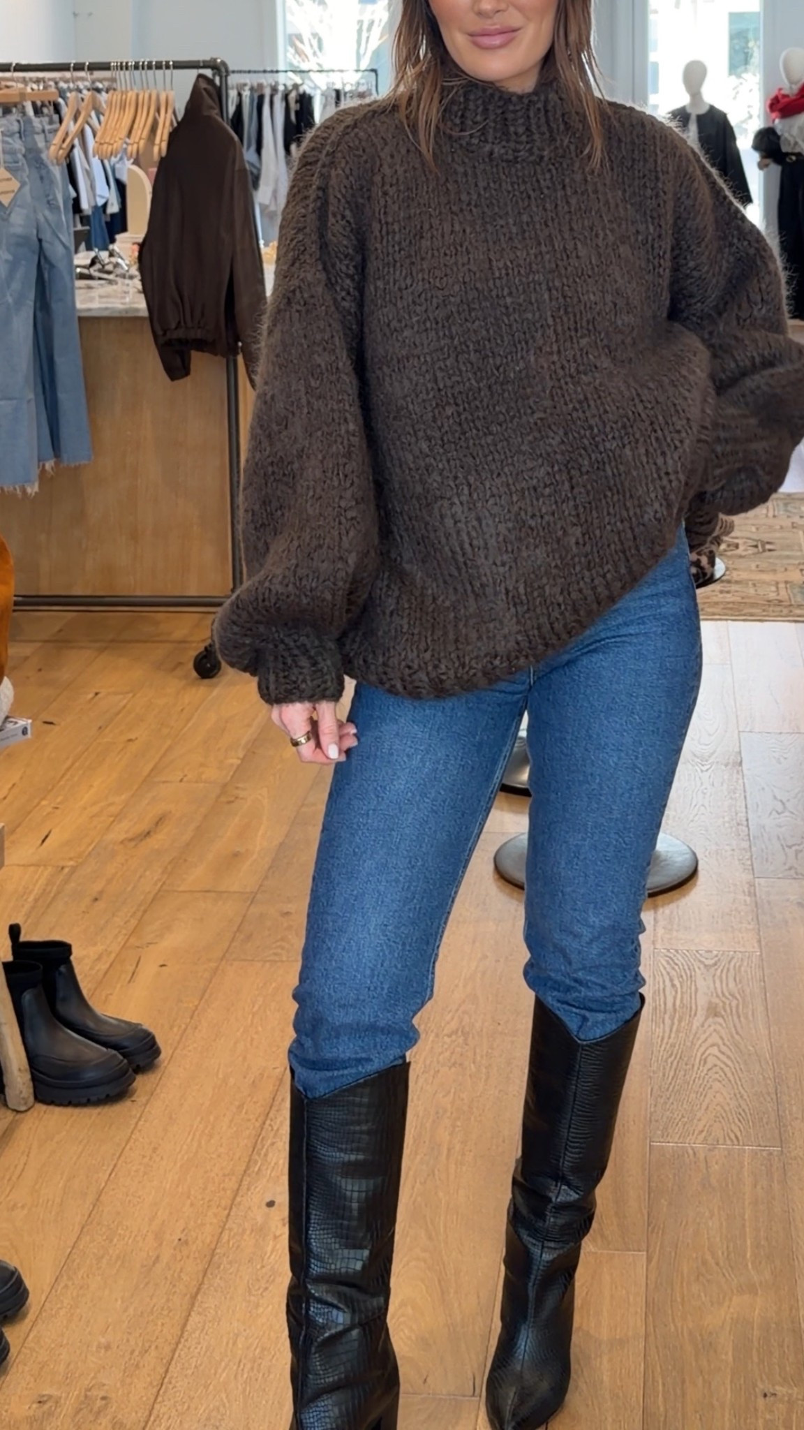 Denim 27 
Boots 9.5

#LTKmorningroutine #LTKdayinmylife #LTKTall