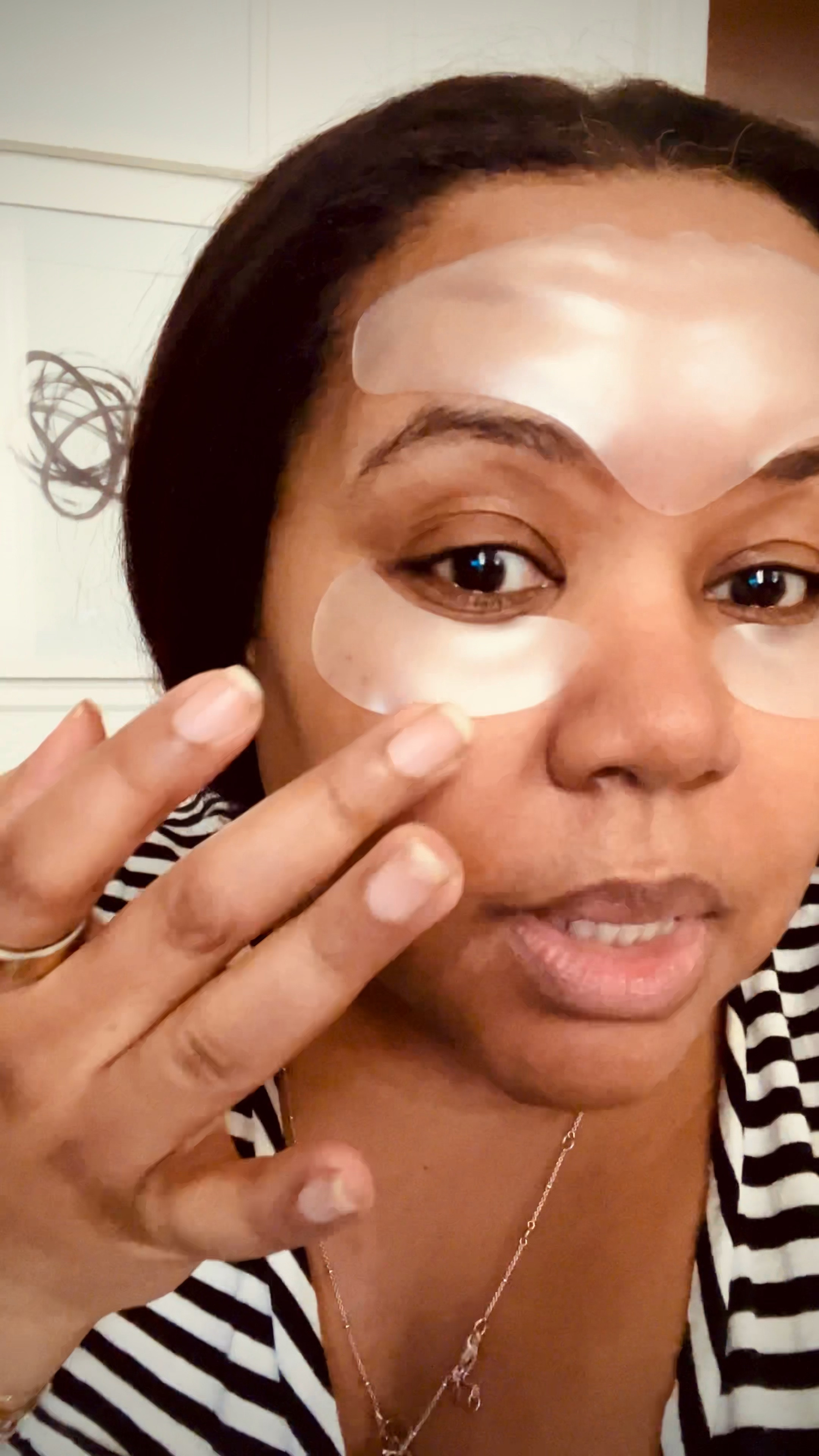 Reusable Sio Silicone Patches. I'm really working on lines on my forehead but maybe I'll add the smile patches as well. Wish me luck! 

Anti-aging skincare, medical grade silicone patches, serious skin care, Patranila, beauty tips, Amazon Find, Amazon beauty, Ulta beauty 
#LTKfindsunder100 #LTKfindsunder50 

#LTKWatchNow #LTKOver40 #LTKBeauty