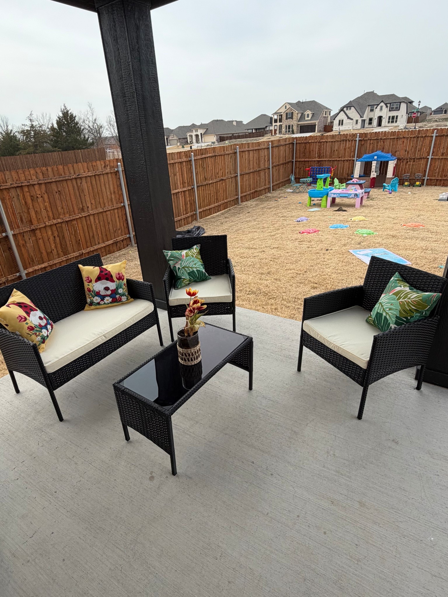 So in love with this set from Lowe’s and the pillows I grabbed from Walmart are so cute!! 

#LTKSeasonal #LTKmomlife #LTKHome