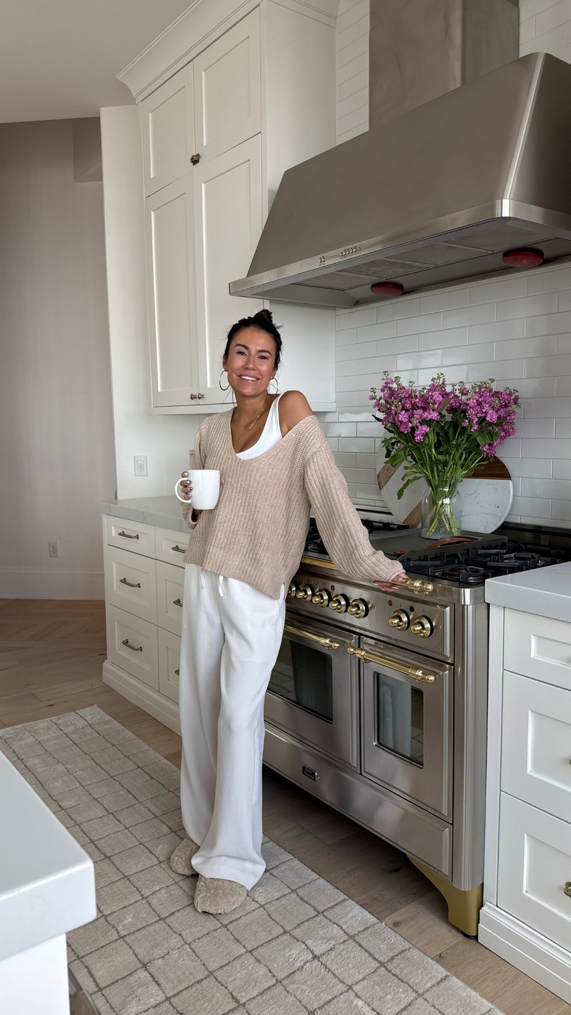 Easy spring outfit🤍 love this new neutral kitchen runner! 

@Target @amazonhome @amazon @Aritzia @abercrombie 

#LTKspring #LTKdayinmylife #LTKHome