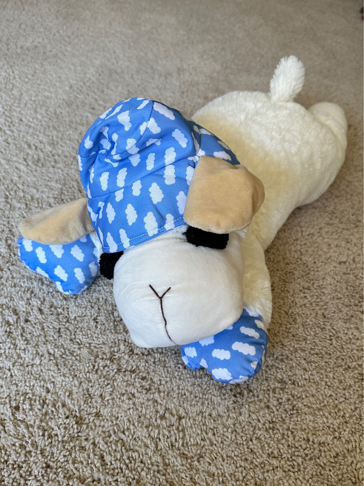 Jumbo bucket hat lamb chop dog toy from Target ☁️🐾

#LTKmomlife #LTKdayinmylife #LTKootd