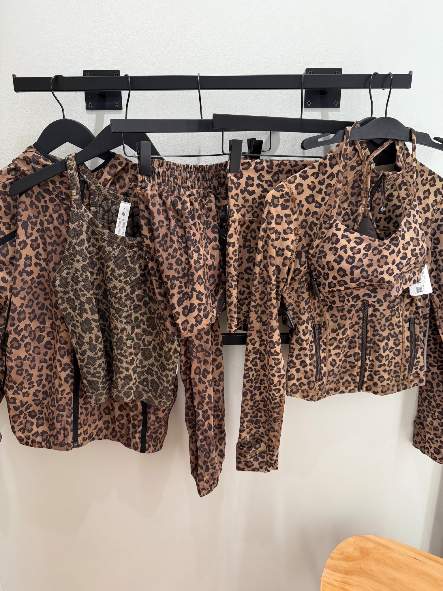 New @lululemon leopard print 