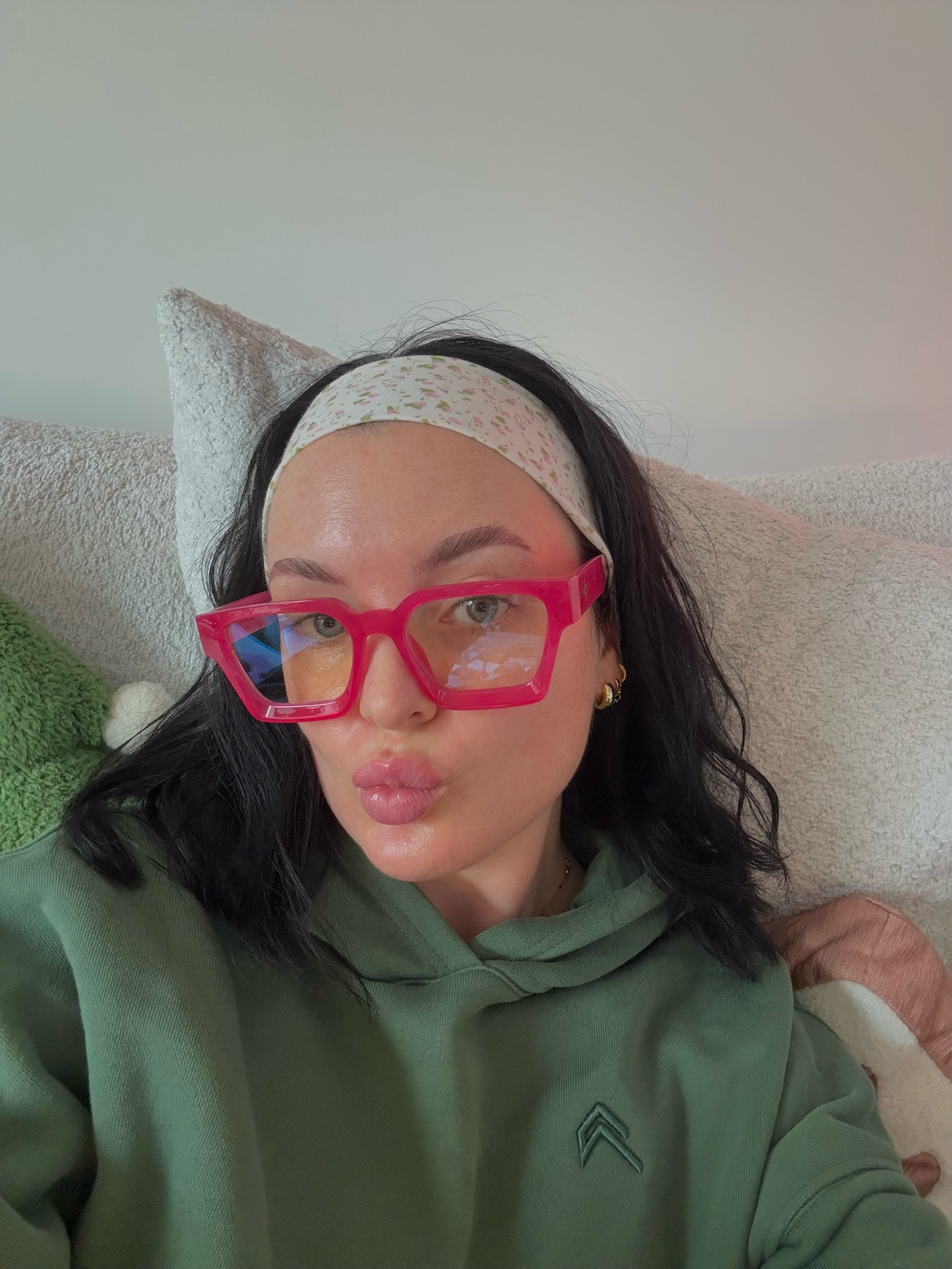 BLUE LIGHT GLASSES✨

#LTKGiftGuide #LTKFindsUnder50 #LTKStyleTip