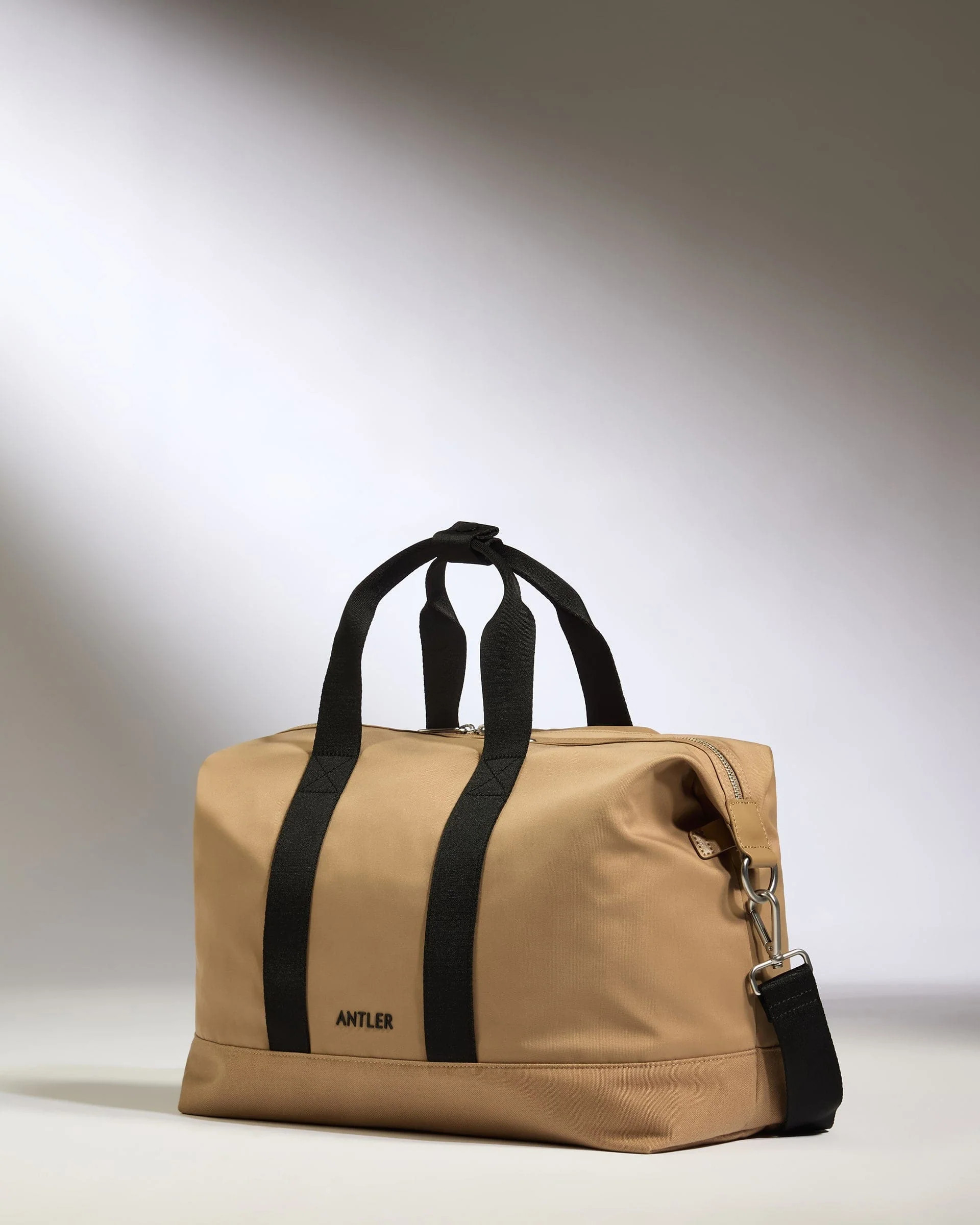 Icon Overnight Bag in Beige | Weekend Bags & Overnight Travel Bags | Antler UK