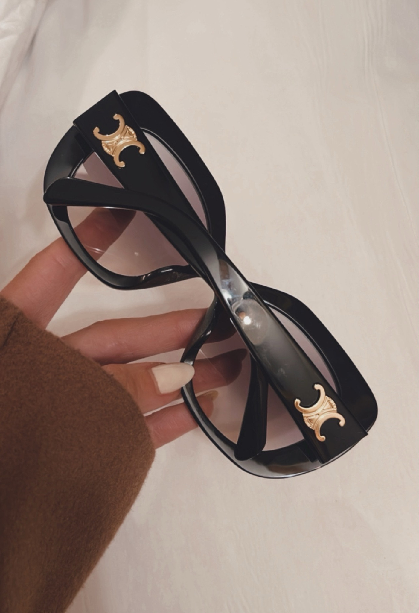 Love these glasses. Also linking some budget favorite
#StylinbyAylin 

#LTKGiftGuide #LTKstyletip #LTKfindsunder100