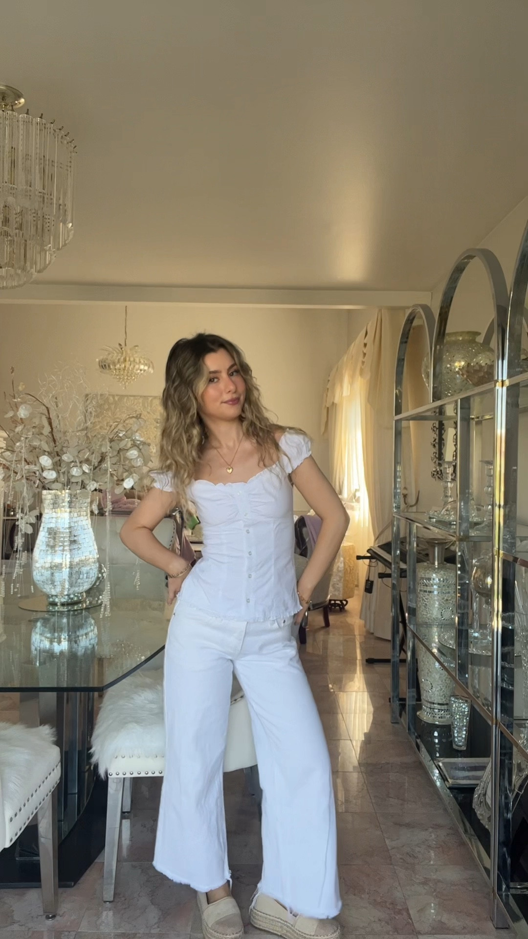 Top AND jeans are both XS
