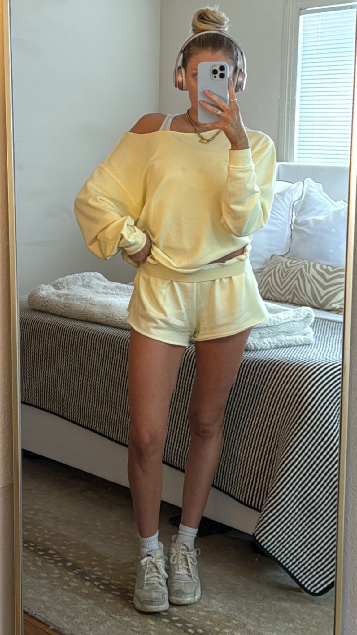 clearly loving yellow rn
butter yellow
matching set

#LTKootd
