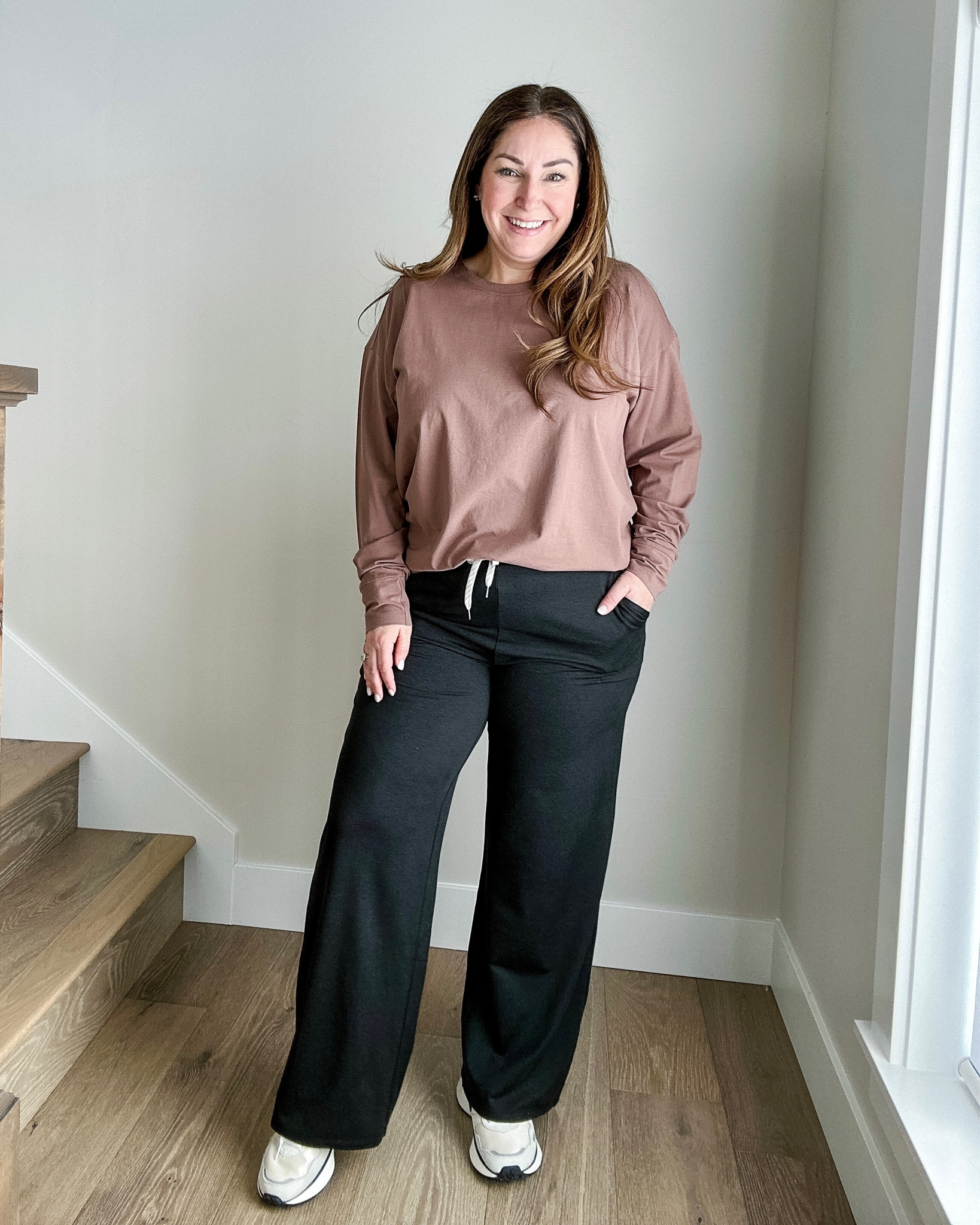 Casual Weekend Outfit

Fit tips: Top tts, L // Pants tts, L

New arrivals  weekend outfit ideas  half zip hoodie  wide leg pant  athleisure  comfy outfit  neutral fashion  sneakers  Vuori  New Balance

#LTKstyletip #LTKmidsize #LTKSeasonal
