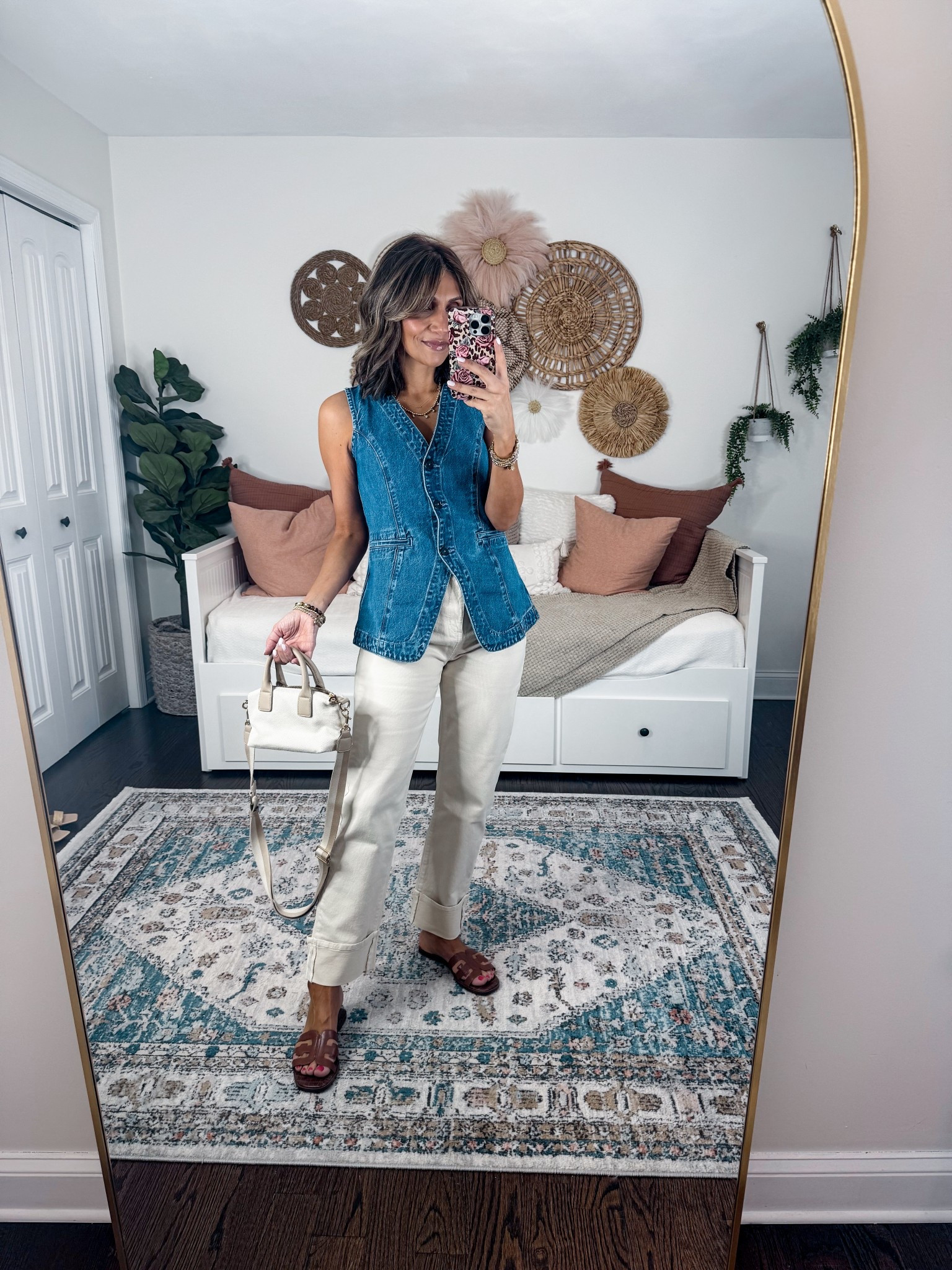 This Gap best has been restocked ! I’m wearing xs
Loft cuffed jeans cream color straight leg size 25

#LTKSaleAlert #LTKStyleTip #LTKWorkwear