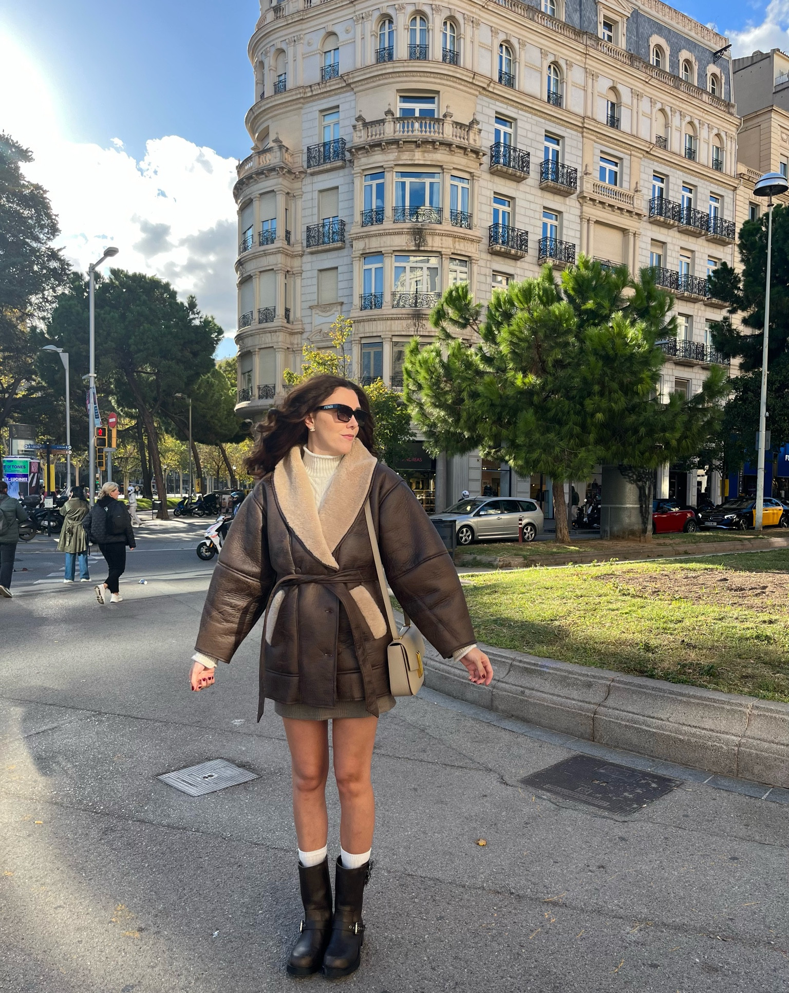 Autumn in Barcelona🍂
Tags: shearling aviator leather jacket coat, cable knit jumper, plaid mini skirt, biker boots Zara h&m. Fashion otoño winter invierno botas inspo outfit inspiration ideas casual layers

#LTKshoecrush #LTKstyletip #LTKitbag