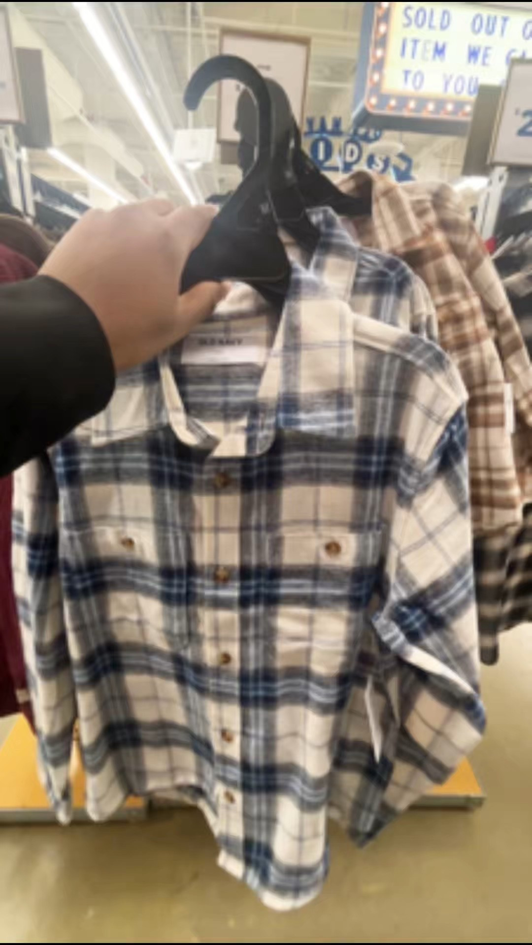 This Old Navy Long-Sleeve Pocket Plaid Flannel Shirt is just $12 for Cyber Monday (originally $25!). Perfect for layering, school days, or weekend adventures. Grab it now before it’s gone! 🛒


Boys flannel shirt| Old Navy boys shirt| Long sleeve plaid shirt|Boys winter clothes | Boys school outfit| gift guide | Kids Cyber Monday deals|  Boys casual shirt |Layering shirt for boys| Plaid shirt for boys sale| Old Navy 

#LTKCyberWeek #LTKSaleAlert #LTKGiftGuide