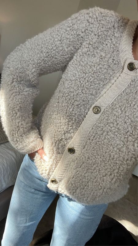 Cozy boucle / sherpa cardigan — from massimo dutti. TTS! 🤍🤍 

outfit inspo
fall style
Pinterest outfit idea
Fashion
Sweater

#LTKHoliday #LTKGiftGuide #LTKSeasonal