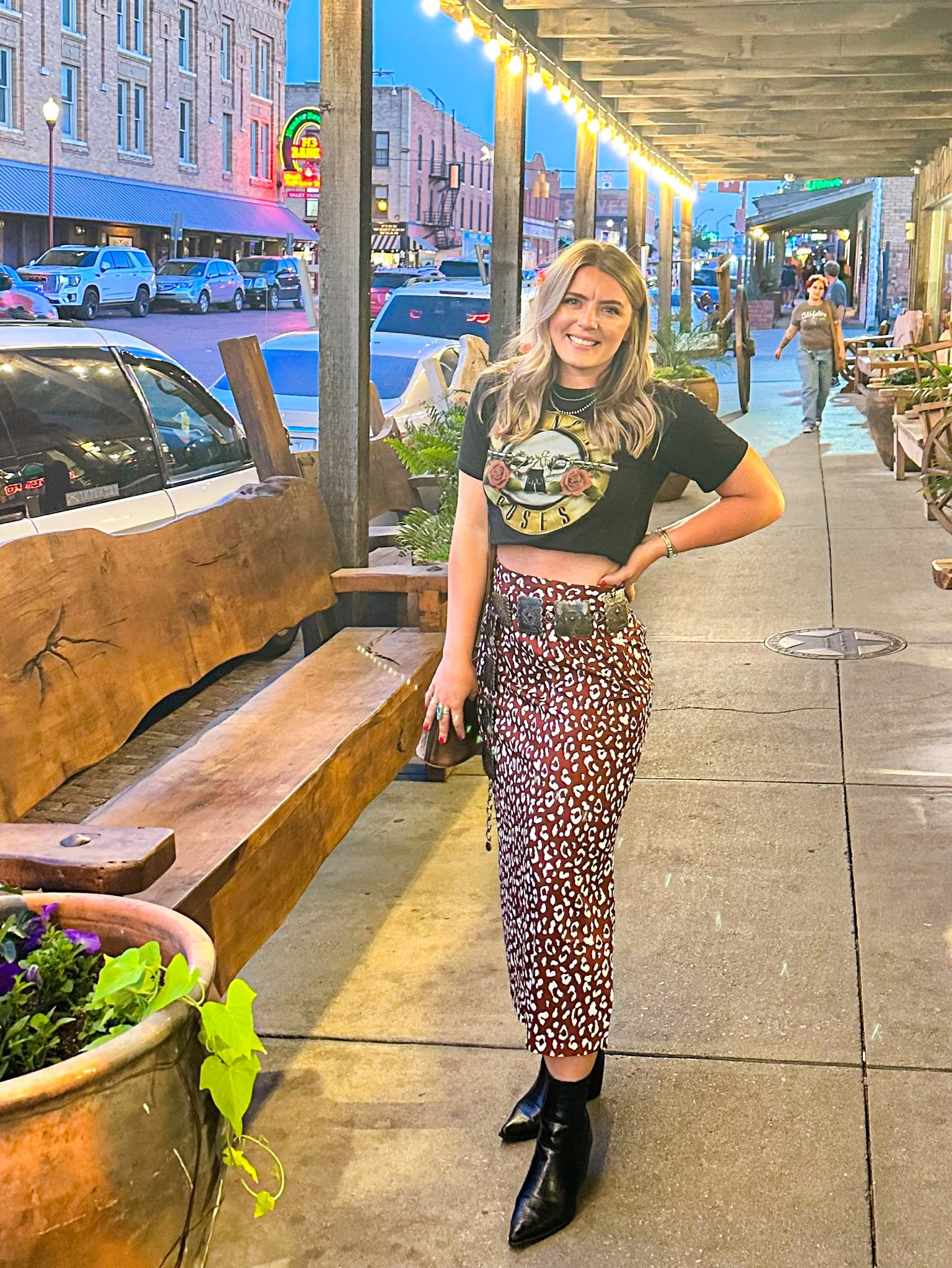Spring western fit for all my comfy cowgals 🤠

#LTKstyletip #LTKunder50 #LTKFestival
