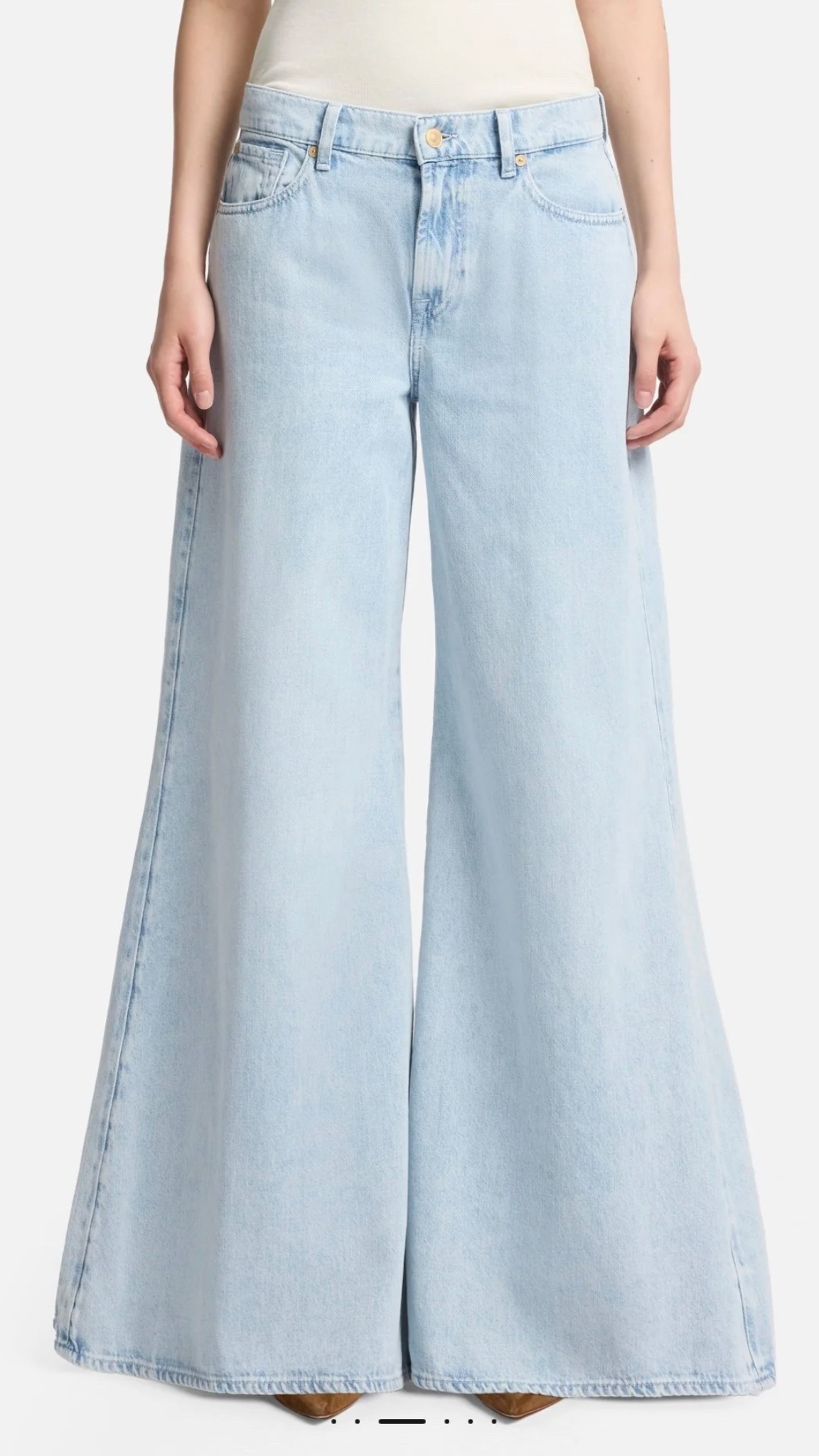 on sale use code VIP25

#LTKSaleAlert #LTKSpringSale #LTKootd