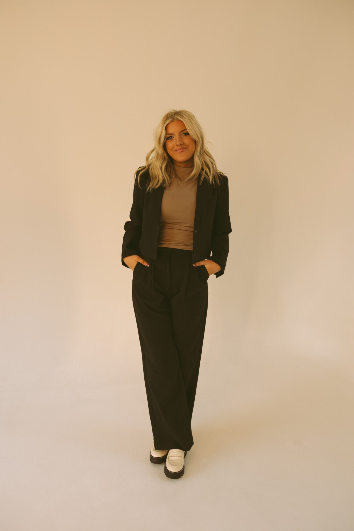 The blazer I wore in these is sold out so I linked a similar one! 

#LTKTravel #LTKWorkwear