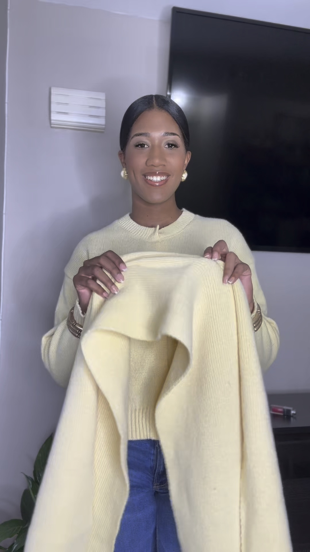 Sweater, cardigan , bufanda

#LTKBeauty #LTKStyleTip #LTKFindsUnder50