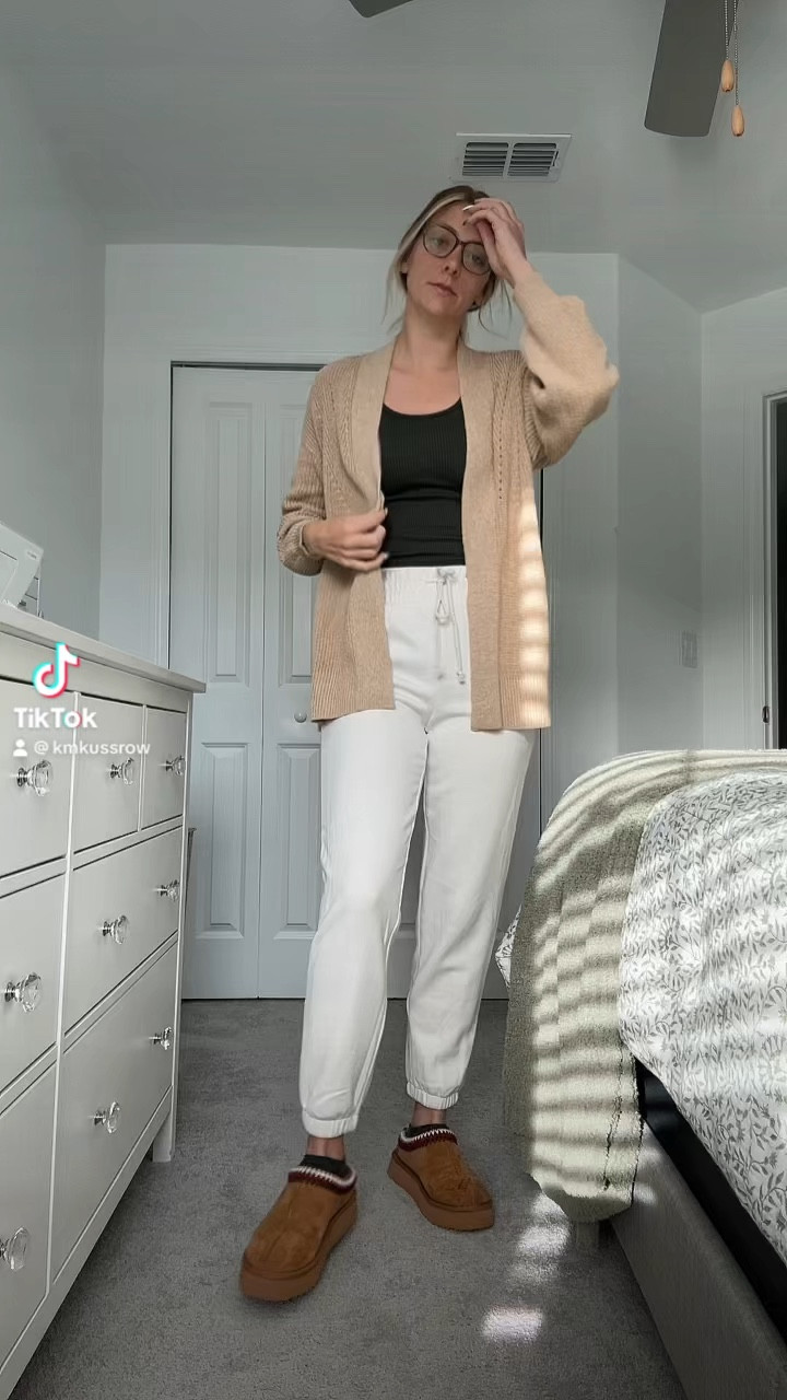 This is how we work from home 

#LTKVideo #LTKworkwear #LTKfindsunder100