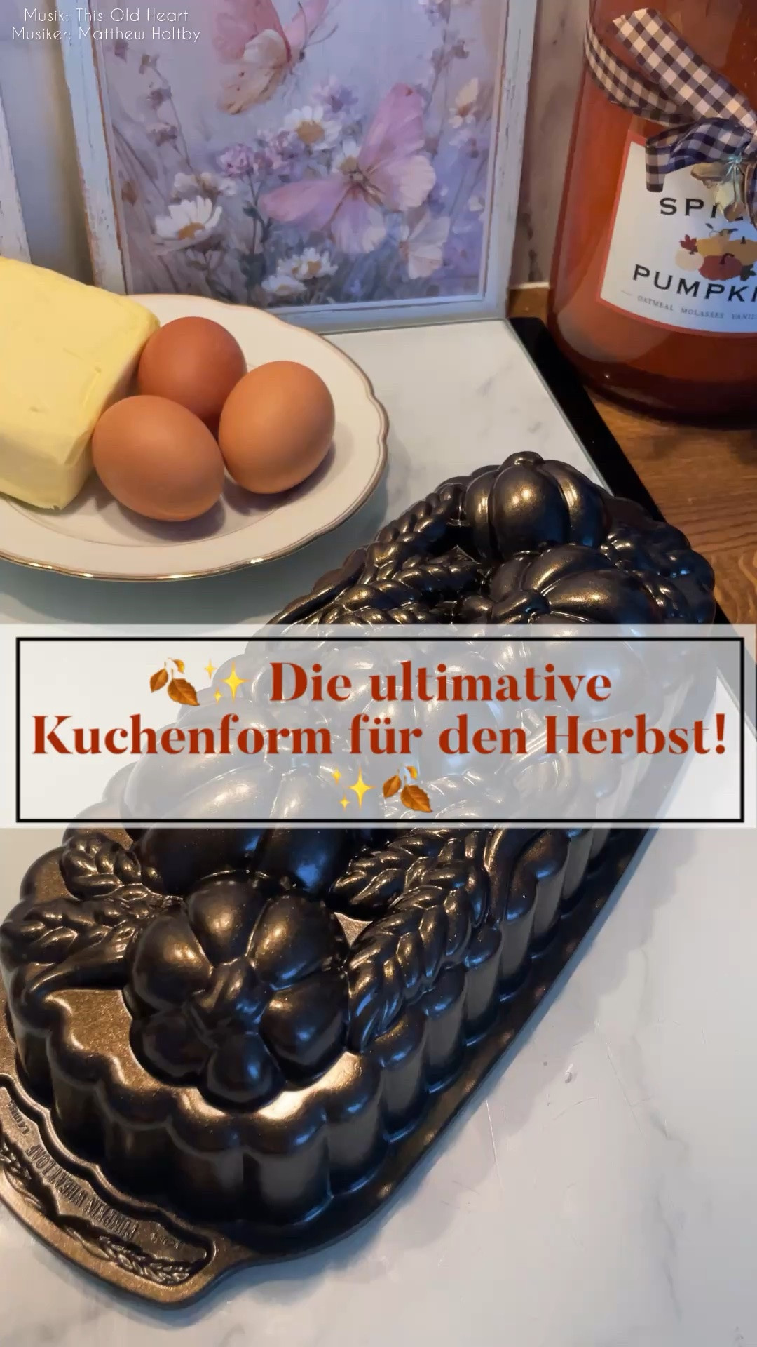 Bereite dich auf gemütliche Herbsttage vor mit diesem köstlichen, selbstgebackenen Kuchen. Diese Kastenform ist mit einem wunderschönen, detaillierten Kürbis-Motiv gebacken – perfekt für jede Herbst-Kaffeetafel oder als Hingucker für Thanksgiving!

#LTKhome #LTKgiftguide #LTKeurope