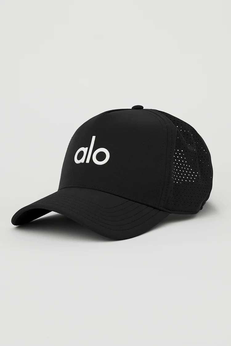 Performance District Trucker Hat | Alo Yoga (US)