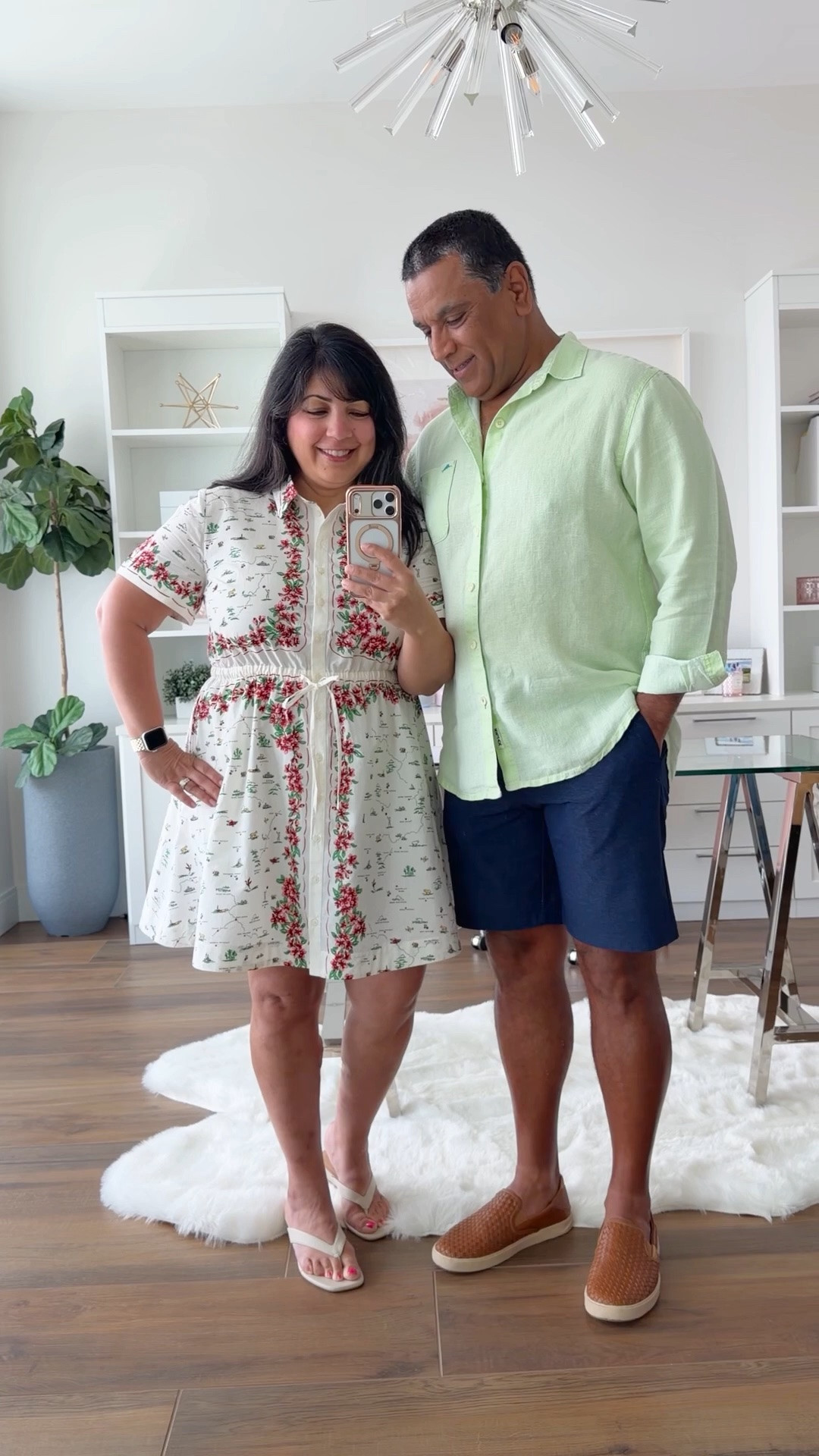 This is 52! 

J. Crew dress size 12. Loft sandals. Tory Burch bucket bag. Kendra Scott necklace.

#LTKOver40 #LTKMidsize #LTKPetite