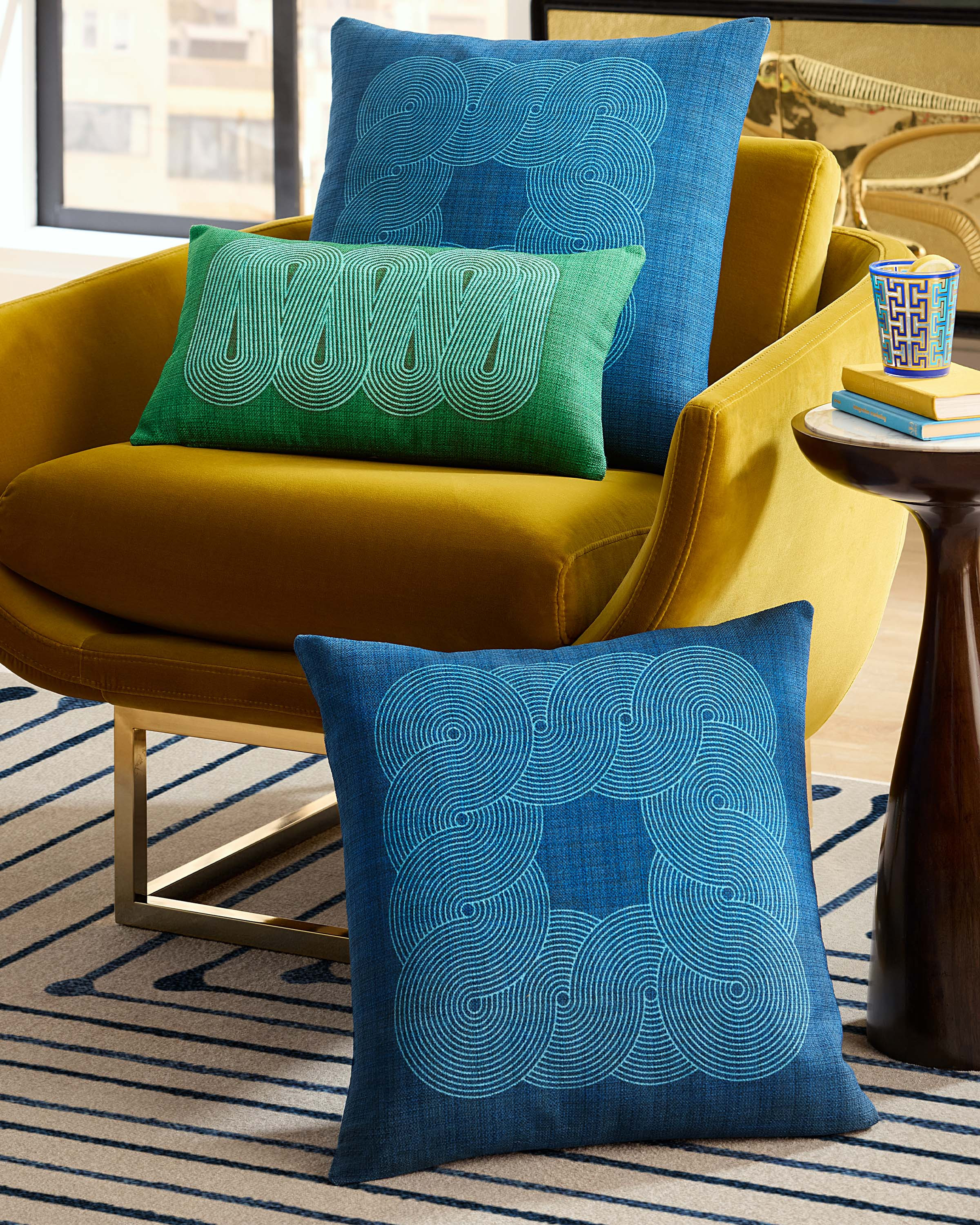 Inkdrop Ivory Woven Throw Pillow by Jonathan Adler | Ruggable | Ruggable