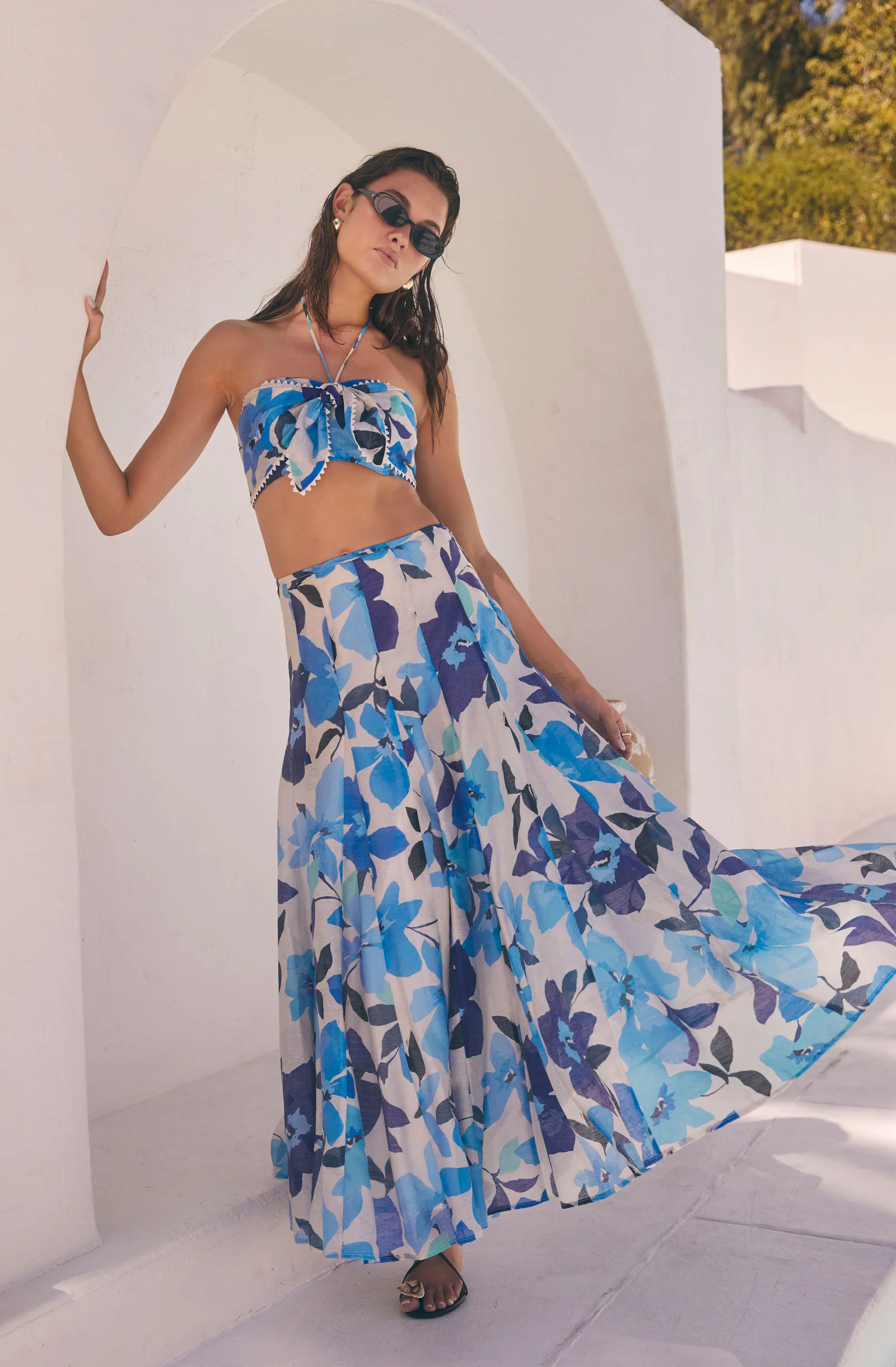 Kaley Floral Godet Maxi Skirt - Blue floral / XS | ASTR The Label (US)