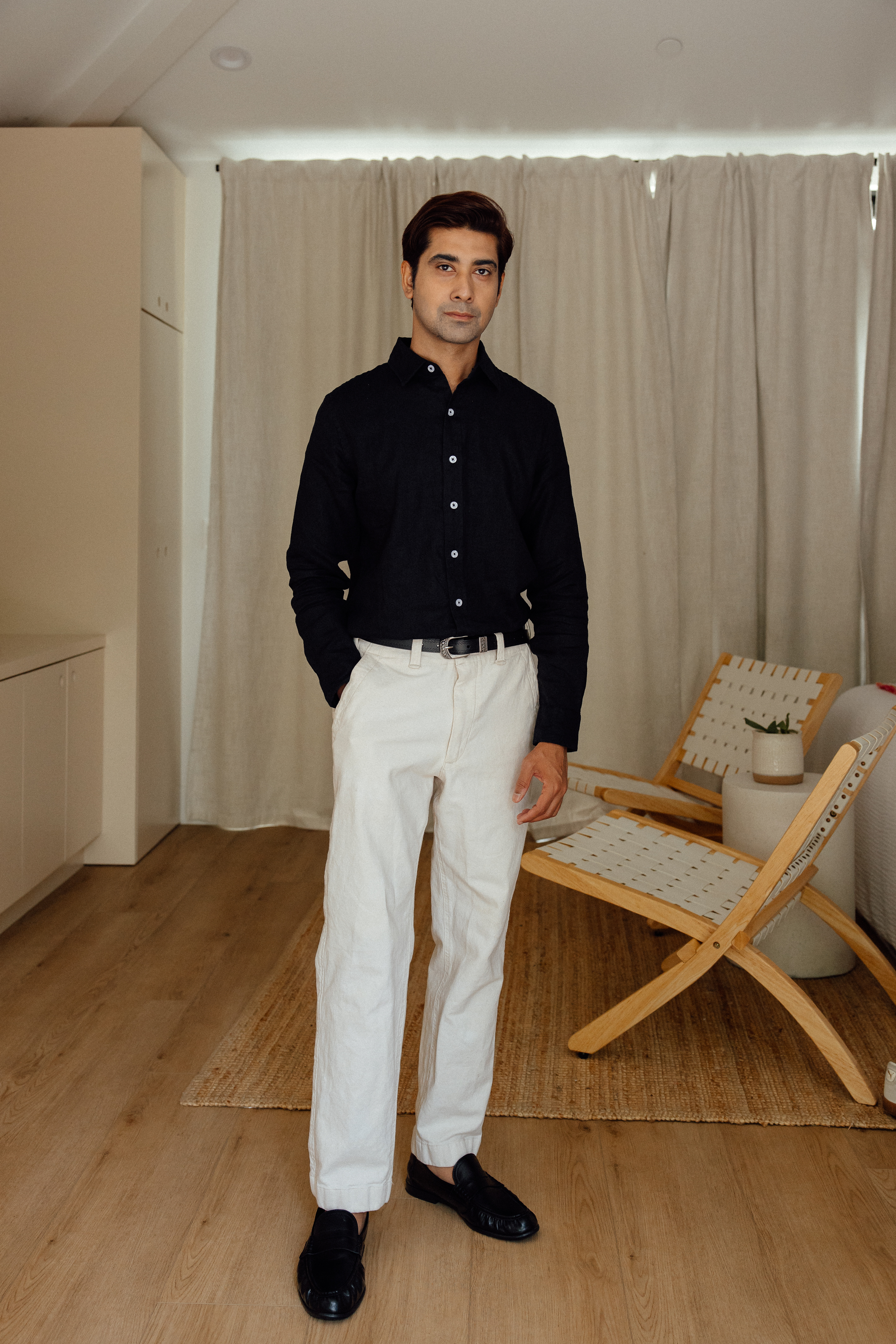 The 100% European Linen Shirt
in Black from Quince and it comes in 11 other colors too.

#QuincePartner @onequince
 

 #LTKootd #LTKMens