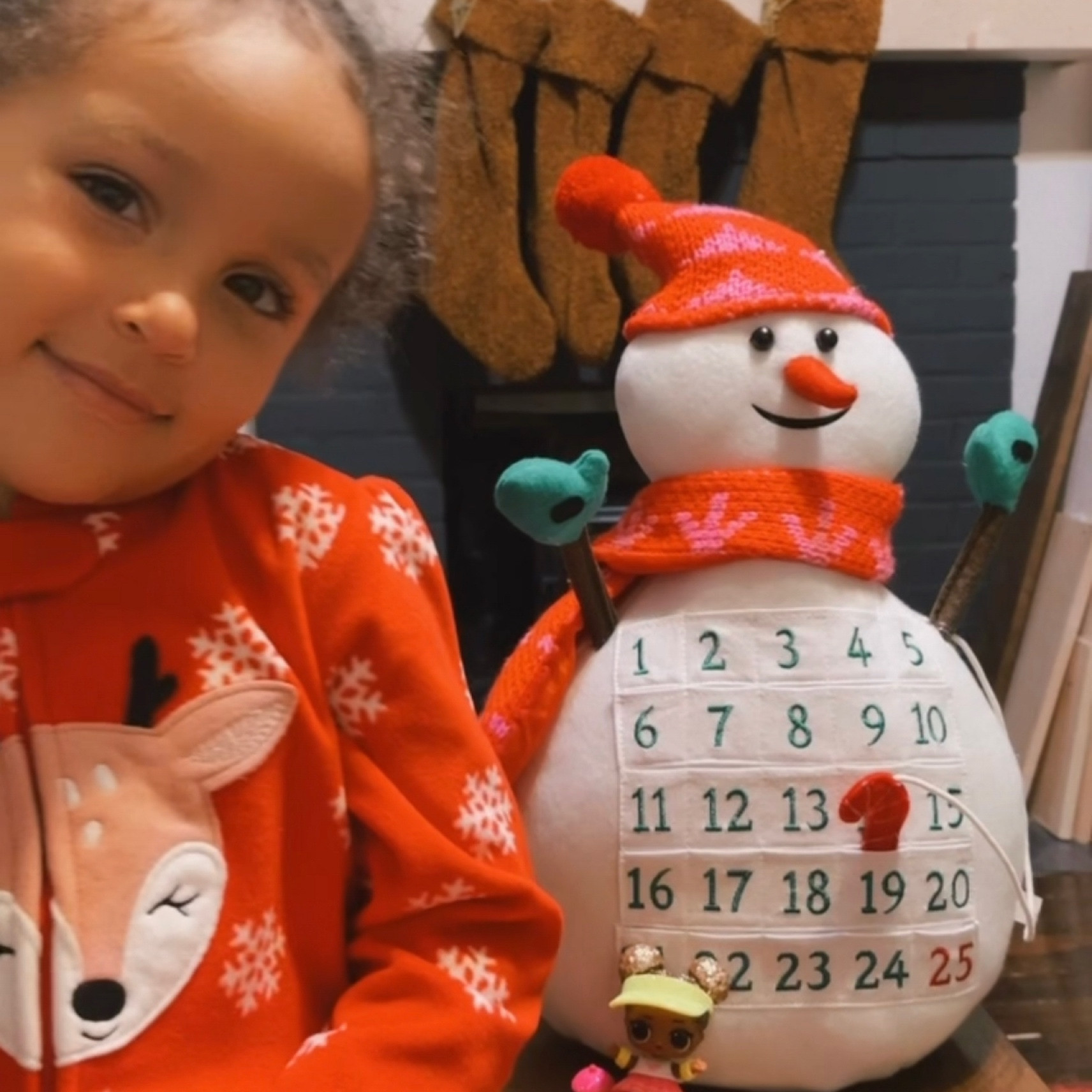 Snowman countdown 

#LTKSeasonal #LTKHoliday #LTKhome