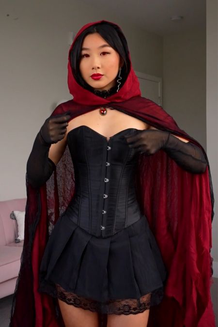 Black corset: size XS
Skirt: size S

dark, black and red, devil, gothic, Halloween costume, dress up

#LTKSeasonal #LTKHalloween