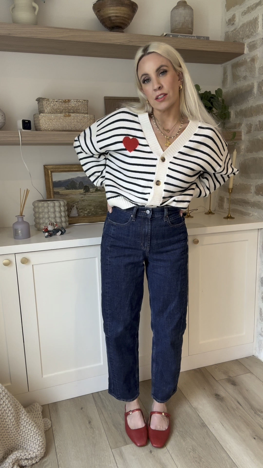 Loving this sweater, perfect for Valentine’s Day! Wearing a size medium! 

#LTKStyleTip #LTKFindsUnder50 #LTKFindsUnder100