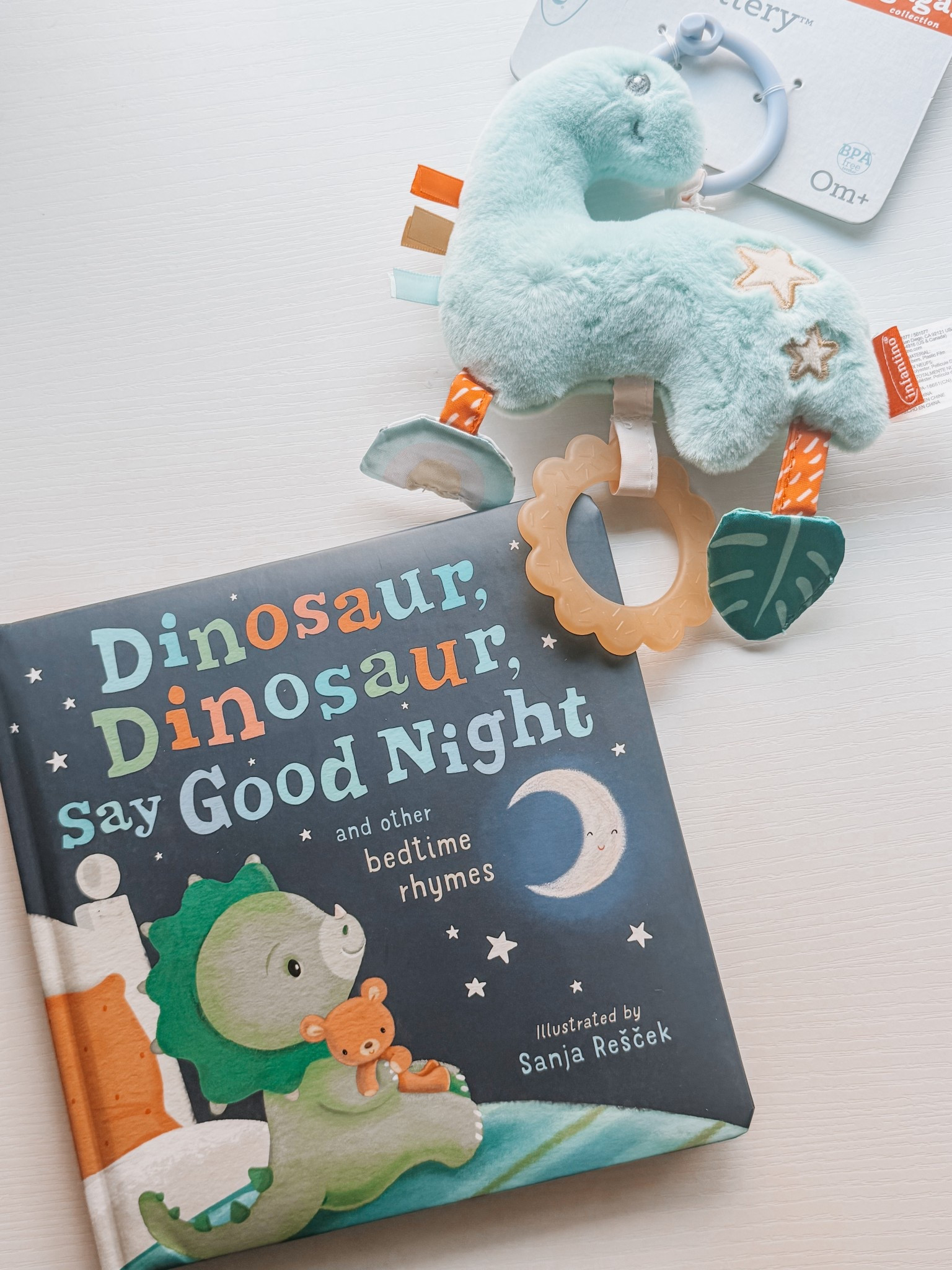 All things dinosaur for the baby! 🦕 also linked a few gifts and registry favourites 🤍