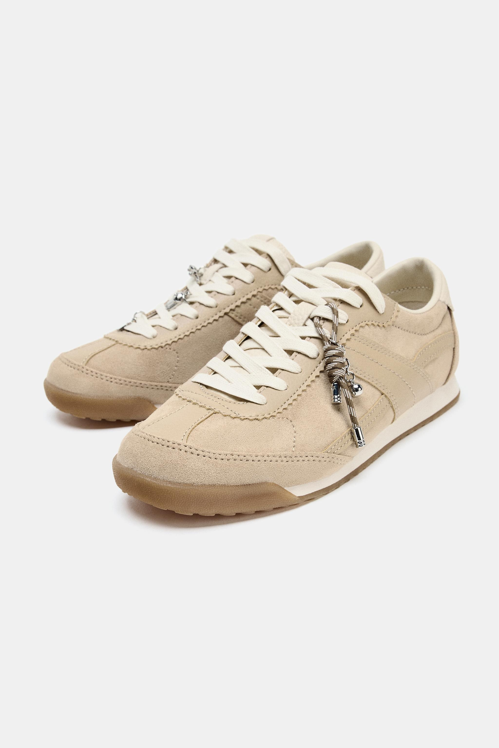 ZAPATO DEPORTIVO CHARMS | Zara US