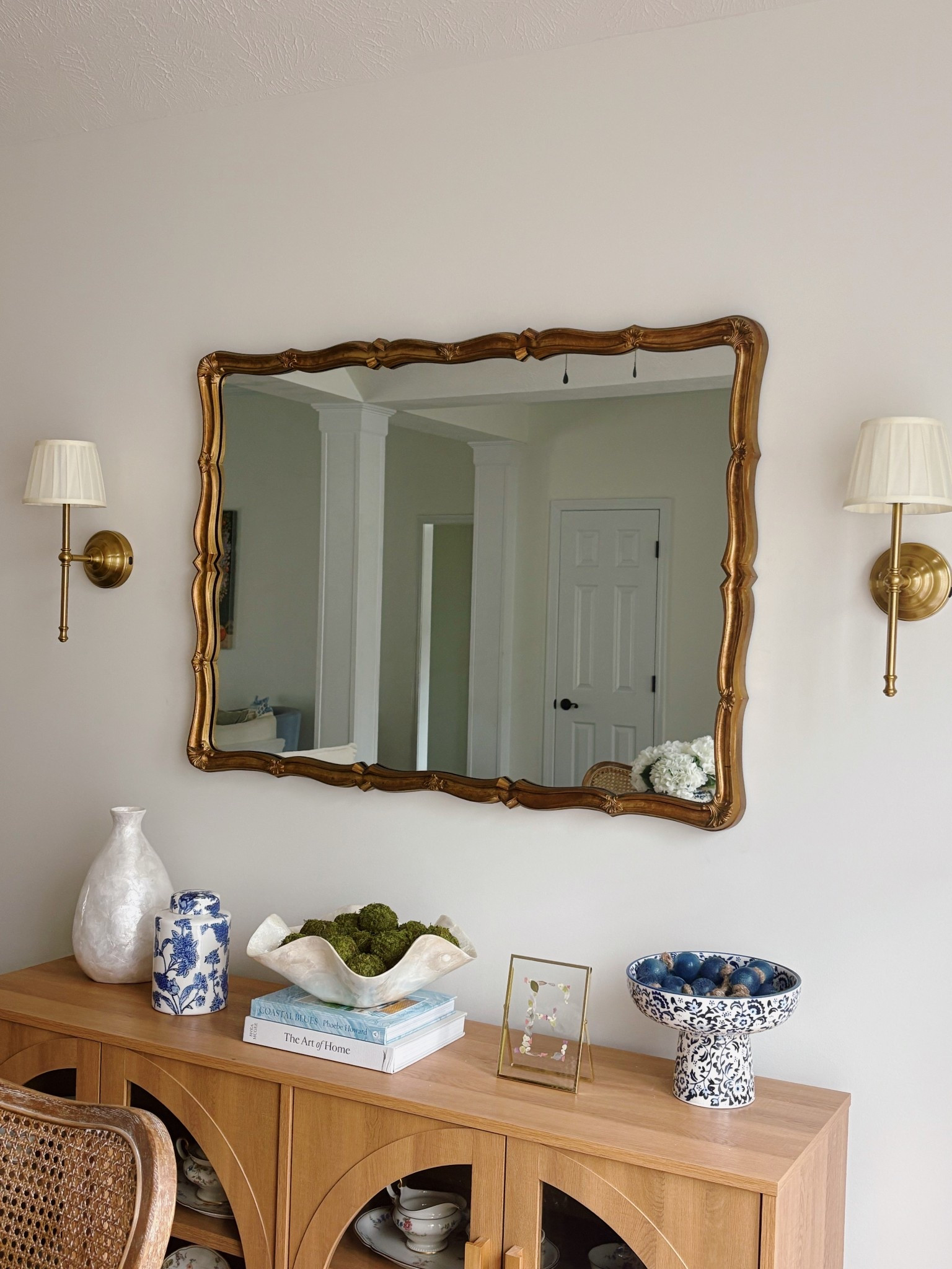 The most stunning wall sconces from amazon!!! Linked a similar mirror below💗✨
#homefinds #amazon #diningroom

#LTKFindsUnder100 #LTKHome #LTKStyleTip