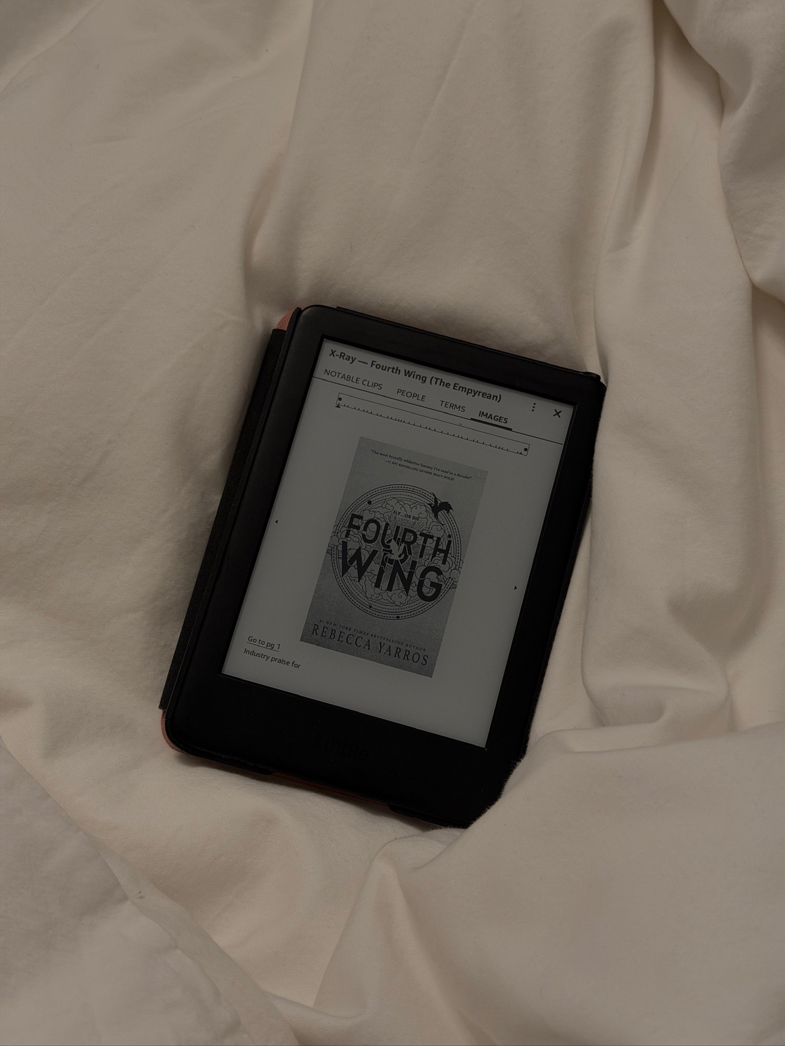 Gift idea for her! I always thought I was a physical book girl but I love my Kindle. It’s lightweight, perfect for travel and reading at night or in the sun ☀️ 

Kindle 
E-reader 
Amazon finds 
Gifts for her 
Gifts for him 
Gift Guide 
Travel gifts
Amazon gifts

#LTKGiftGuide #LTKHoliday #LTKTravel