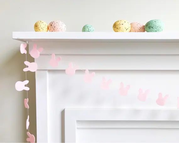 PRE-ORDER *** Mini Felt Bunny Garland - Pink or White - Bunting, Banner, Easter, Decor | Etsy (US)