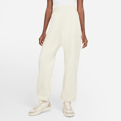 Nike Sportswear Essential | Nike (US)
