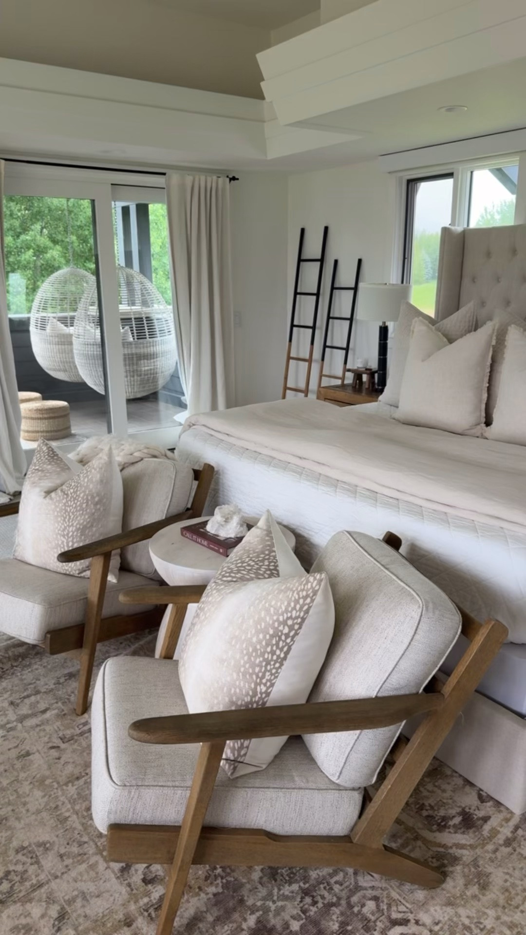 My neutral bedroom decor and furniture links 🤍🤍

Bedding
Low-tox 
Accent chairs 
Pillows 
Amazon

#LTKHome