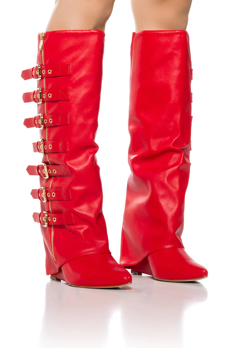 AZALEA WANG RISNA RED BUCKLE DETAIL BOOT | AKIRA