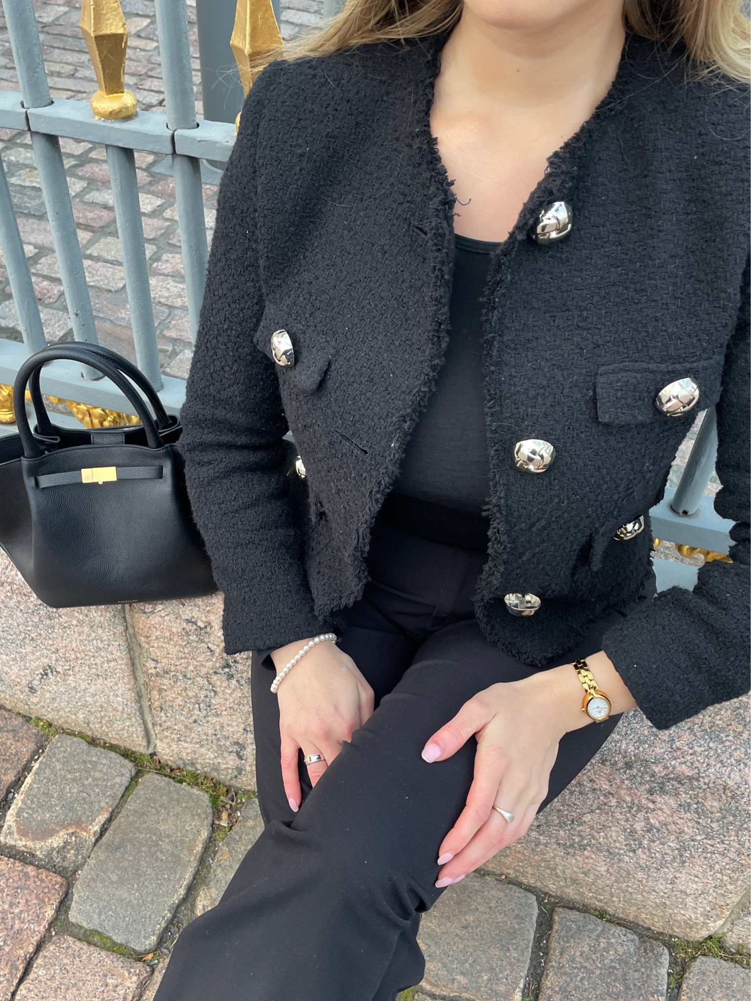 Tweed blazer 🖤 

#LTKworkwear #LTKeurope #LTKstyletip