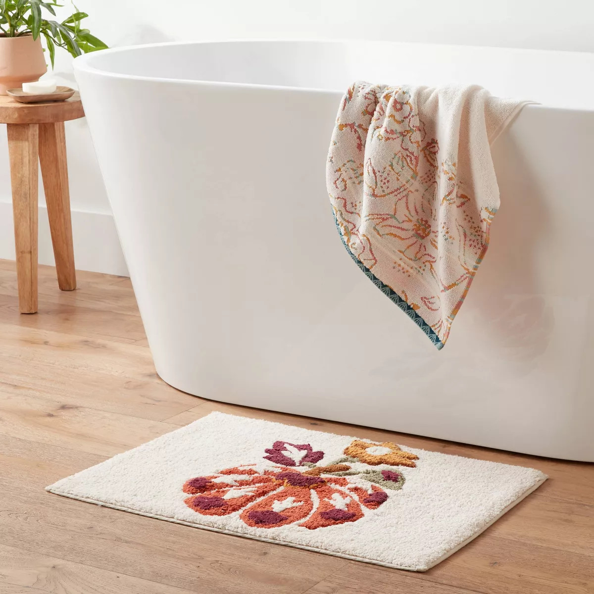 Harvest Pumpkin Bath Rug White - Threshold™ | Target
