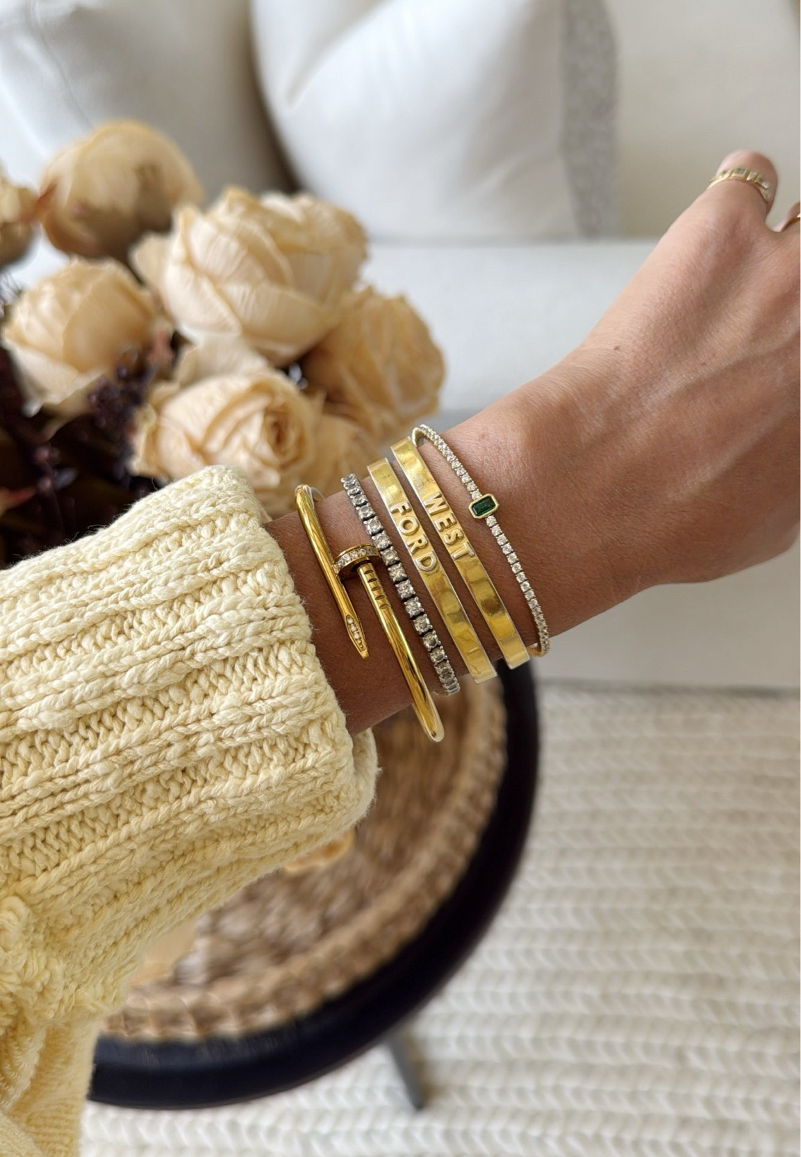 My updated bracelet stack ✨ Love my custom kid name cuffs!

Jewelry

#LTKOver40 #LTKmomlife