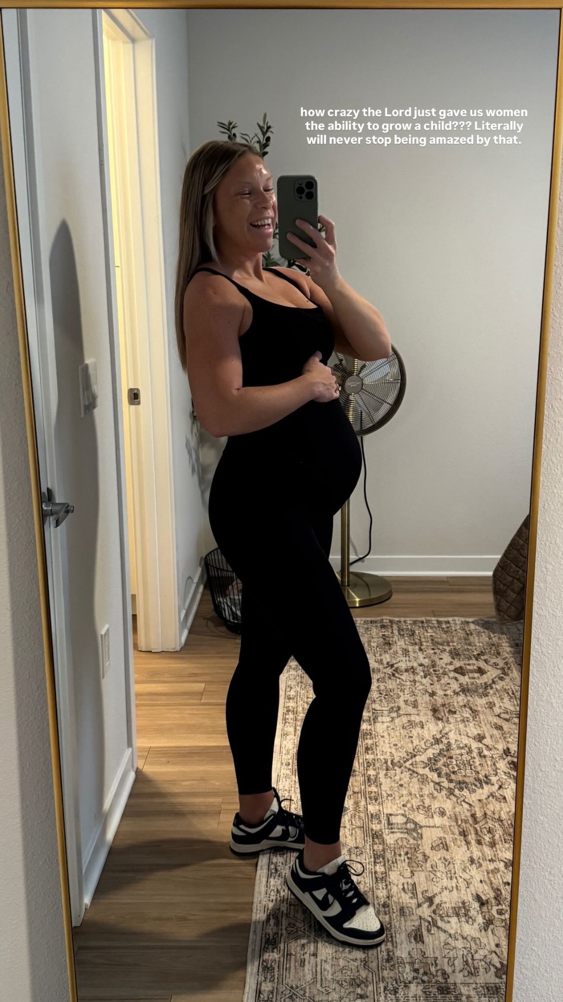 Top: medium
Bottoms: small (size up from regular size)
Shoes: 7

#maternityfit #pregnancy


#LTKBump