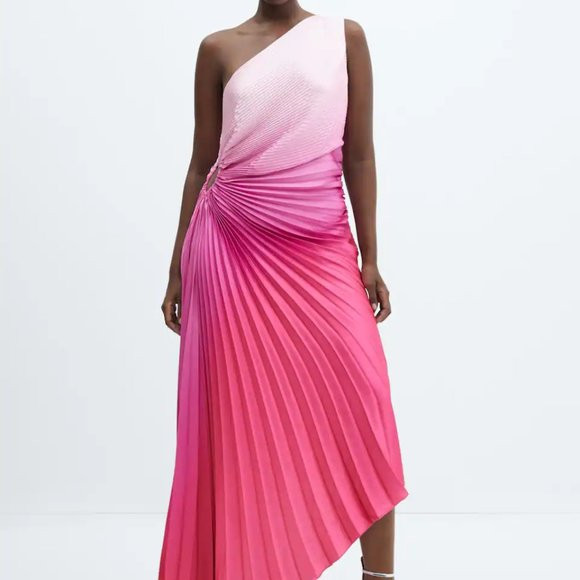 Asymmetrical pleated dress | Poshmark