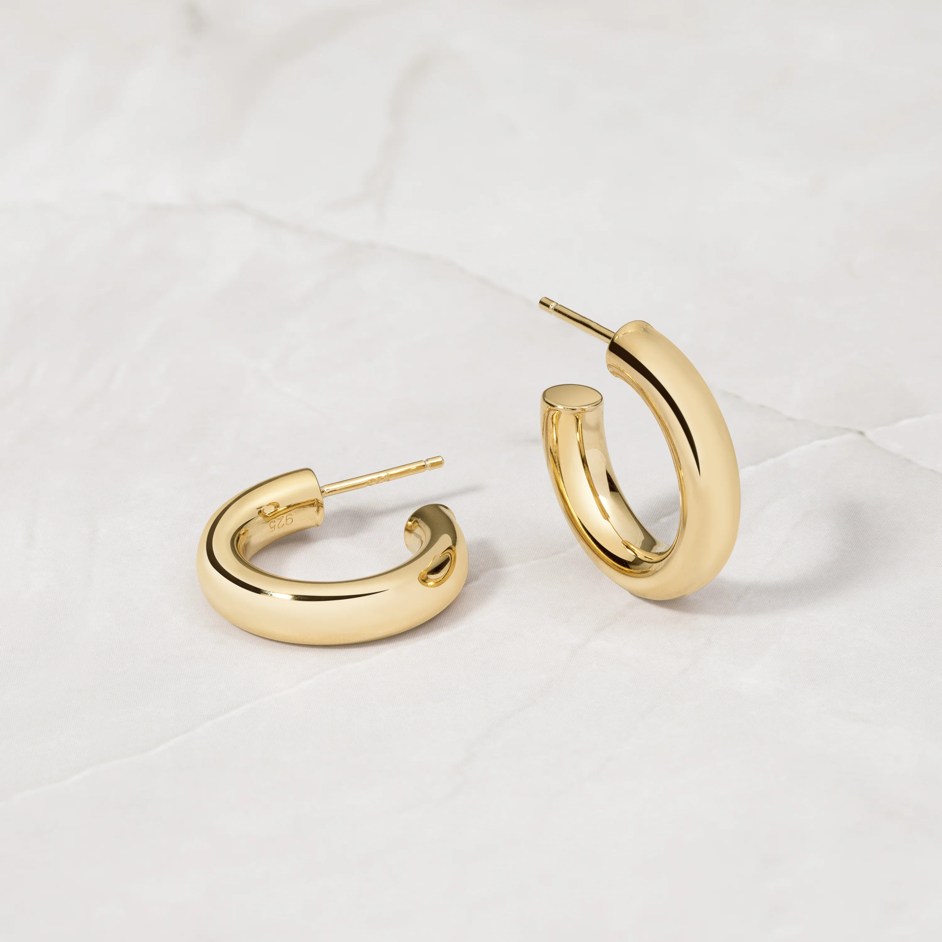 20mm Chunky Tube Hoops | Sami Jewels
